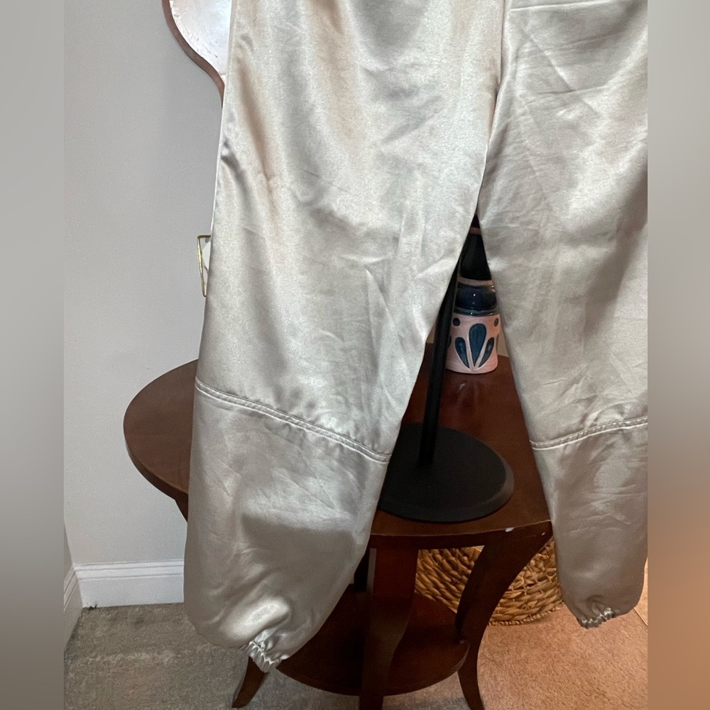 Anthropologie Maeve Satin Joggers w/ Belt Champagne Quiet Luxury Sophisticated - Picture 12 of 16